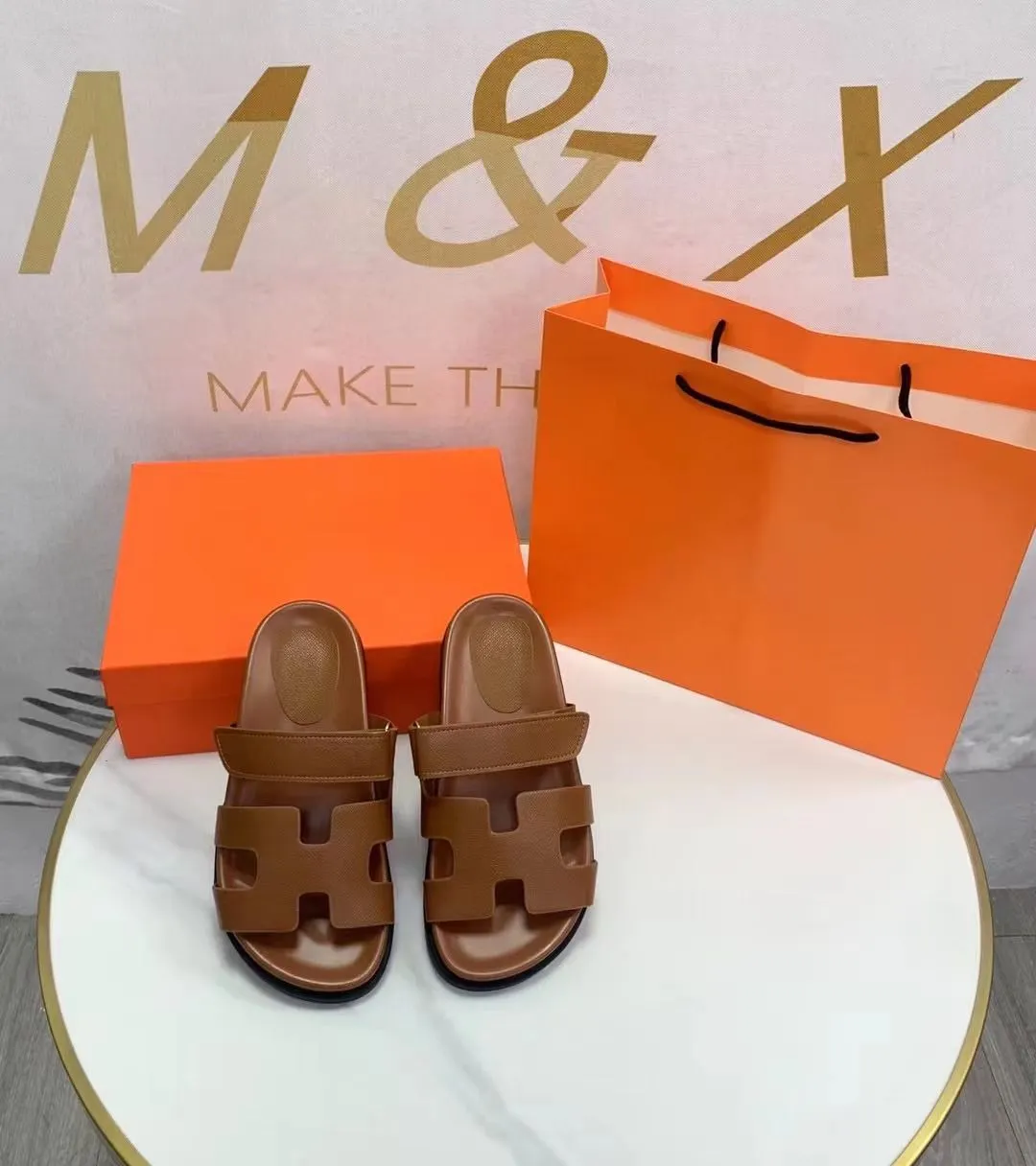 𝐇 leather Chypre Sandals