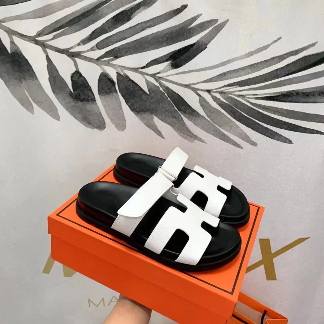 𝐇 leather Chypre Sandals