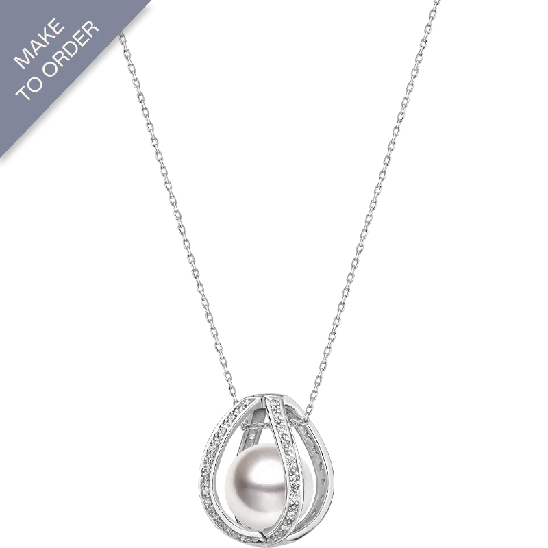 Akoya Pearl 18K White Gold Stand Out Designs Elegant Diamonds Necklace