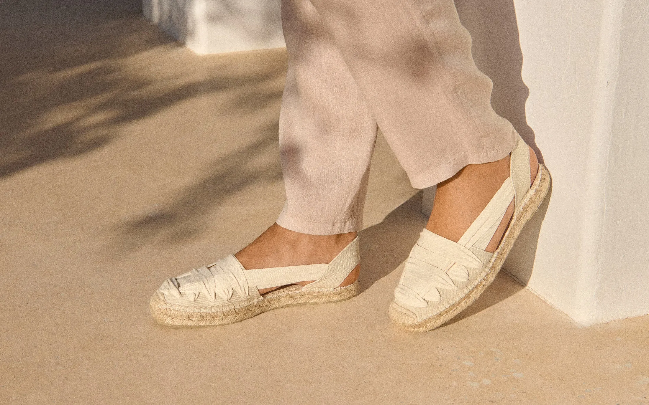 Canvas With Grosgrain|Open-Side Flat Espadrilles - Z35OM - Yucatán Natural And White