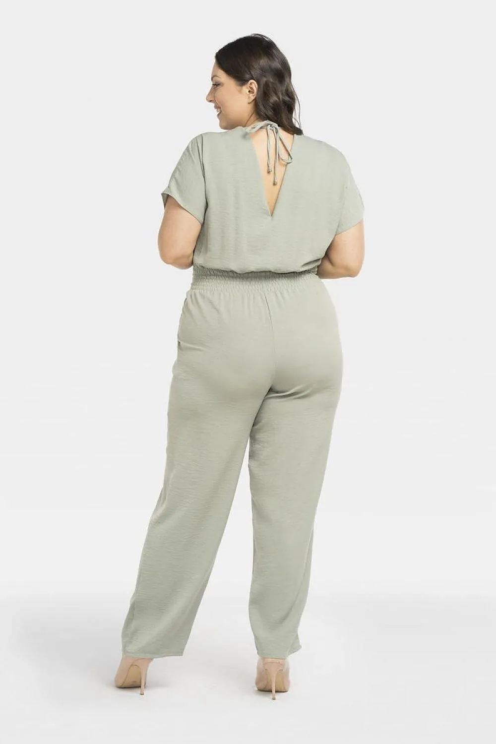 Chic and Comfortable Plus Size Summer Jumpsuit