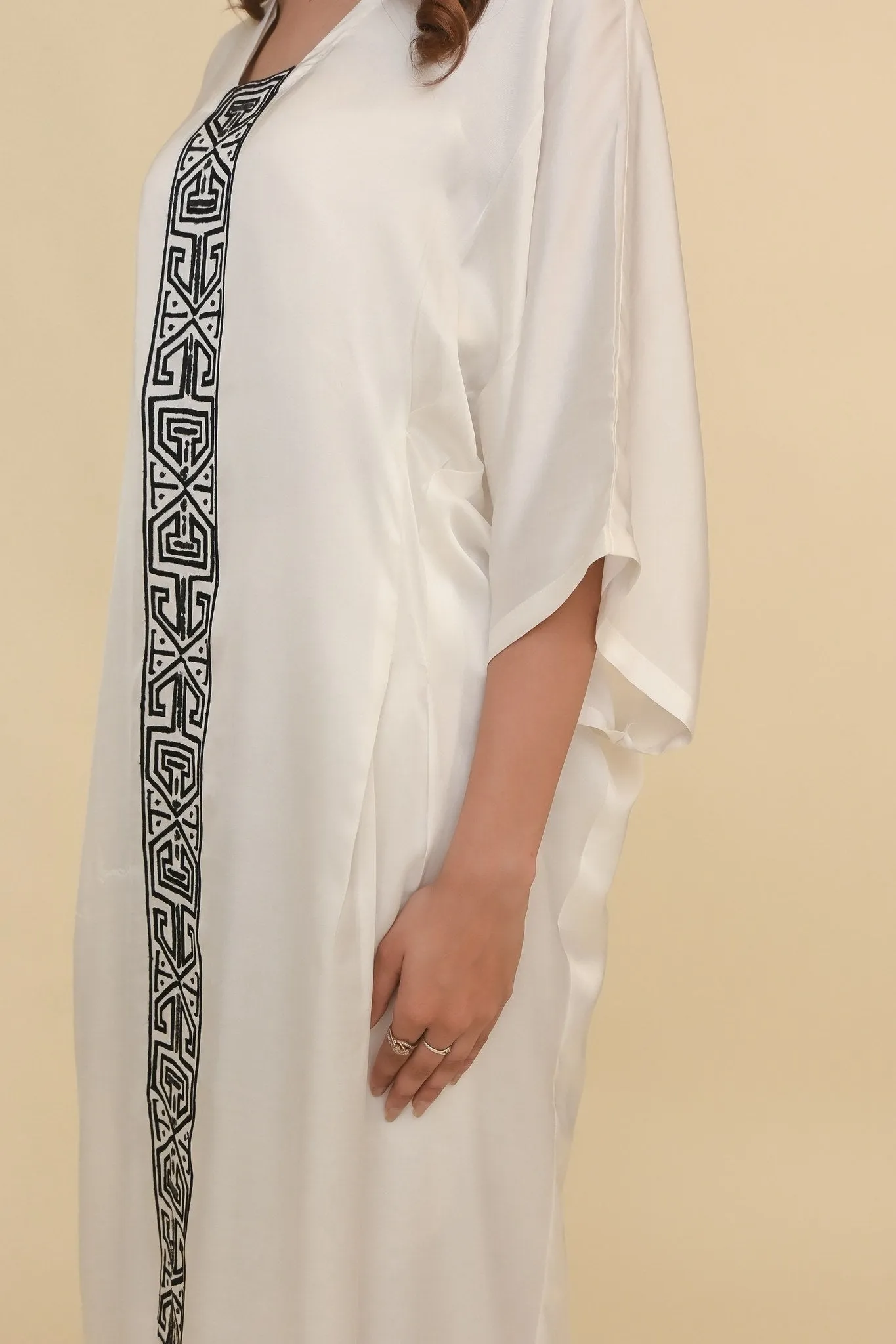 CREAM SILHOUETTE DRESS