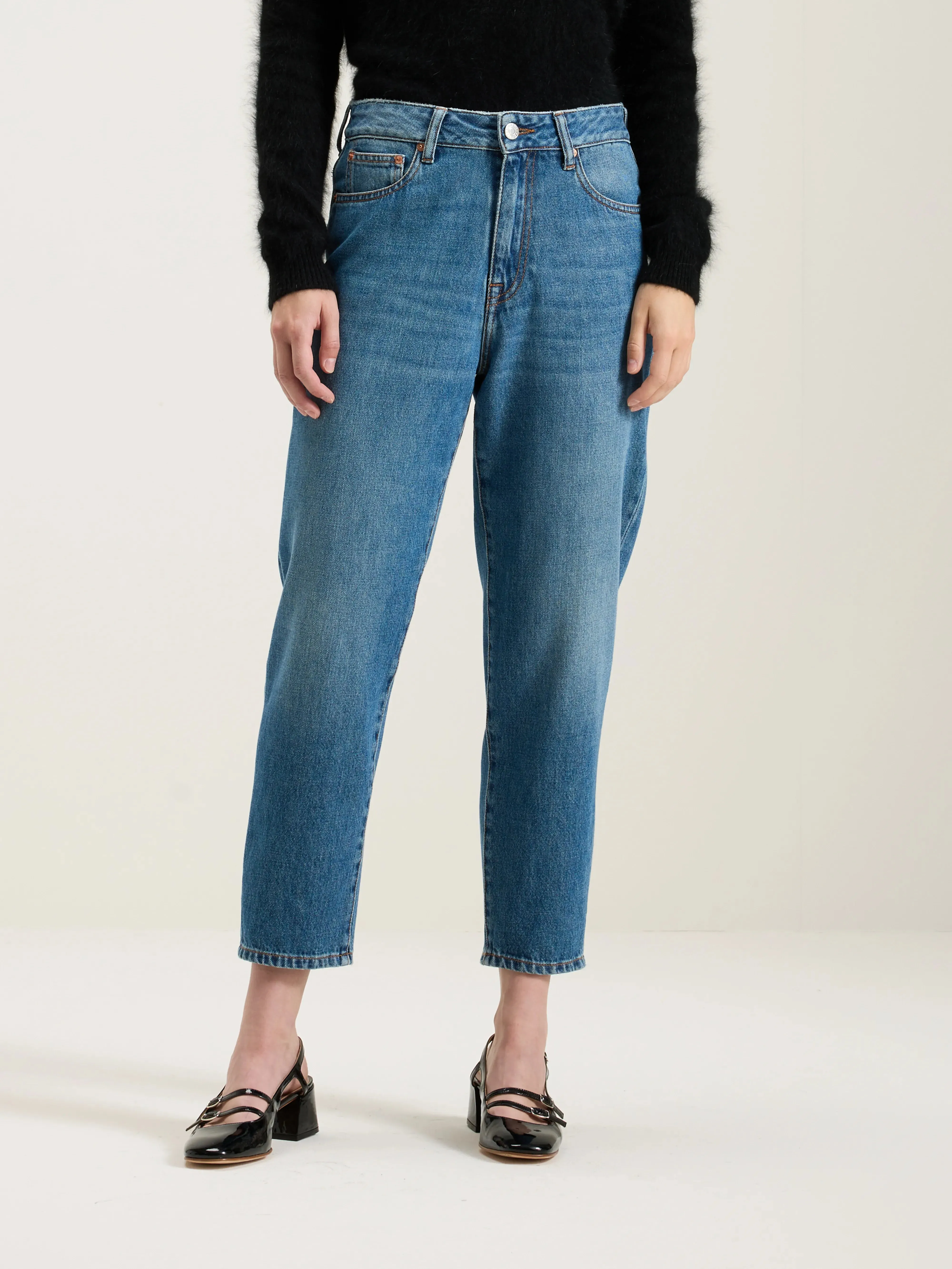 Denim N. 54 tapered jeans (242 / W / VINTAGE BLUE)