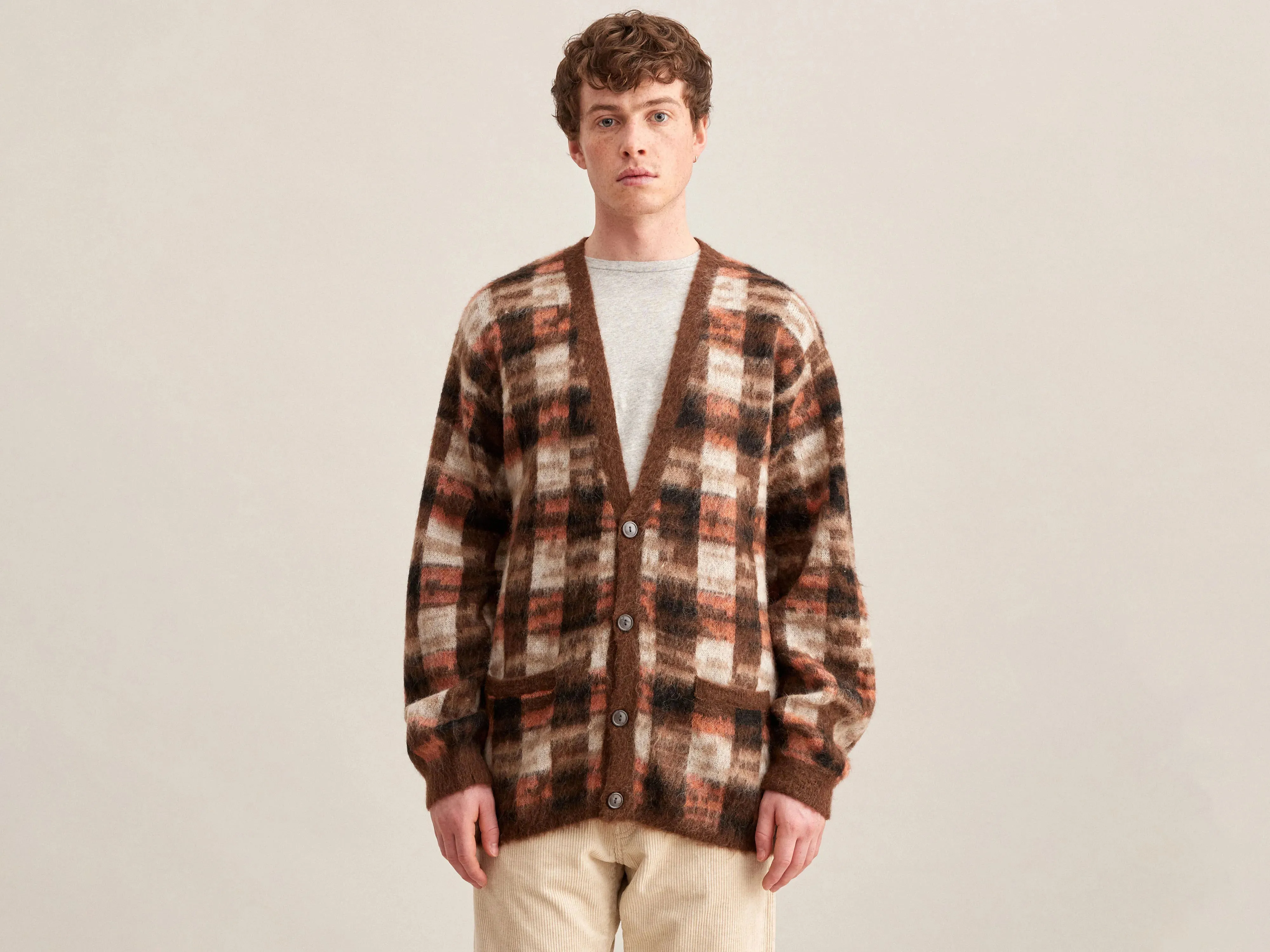 Dinca Cardigan (232 / M / DISPLAY A)