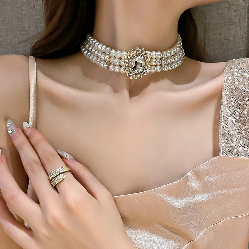 Elegant Crystal Simulated Pearl Choker Necklace