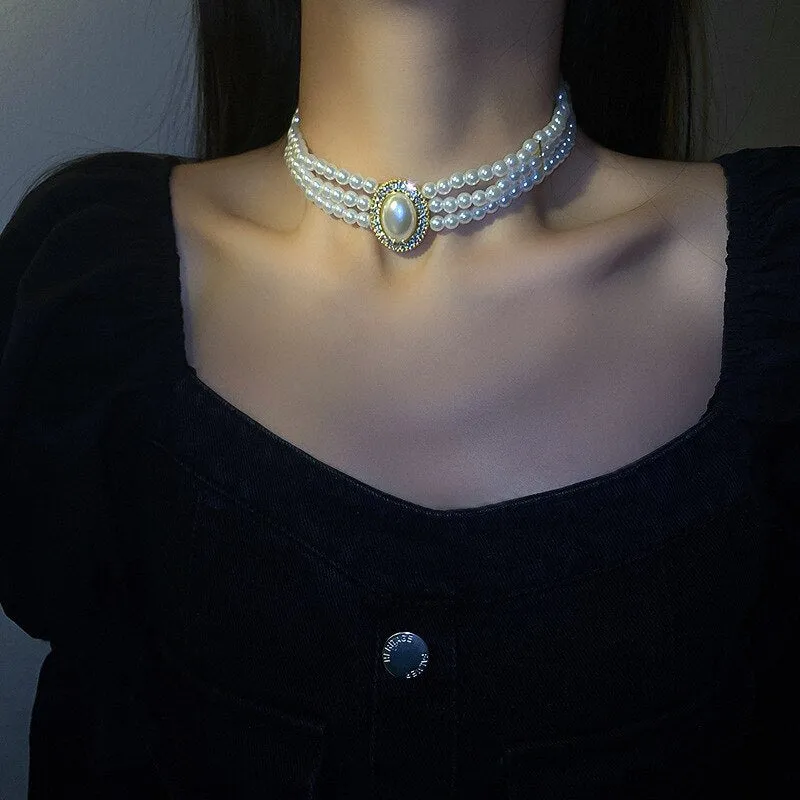 Elegant Crystal Simulated Pearl Choker Necklace