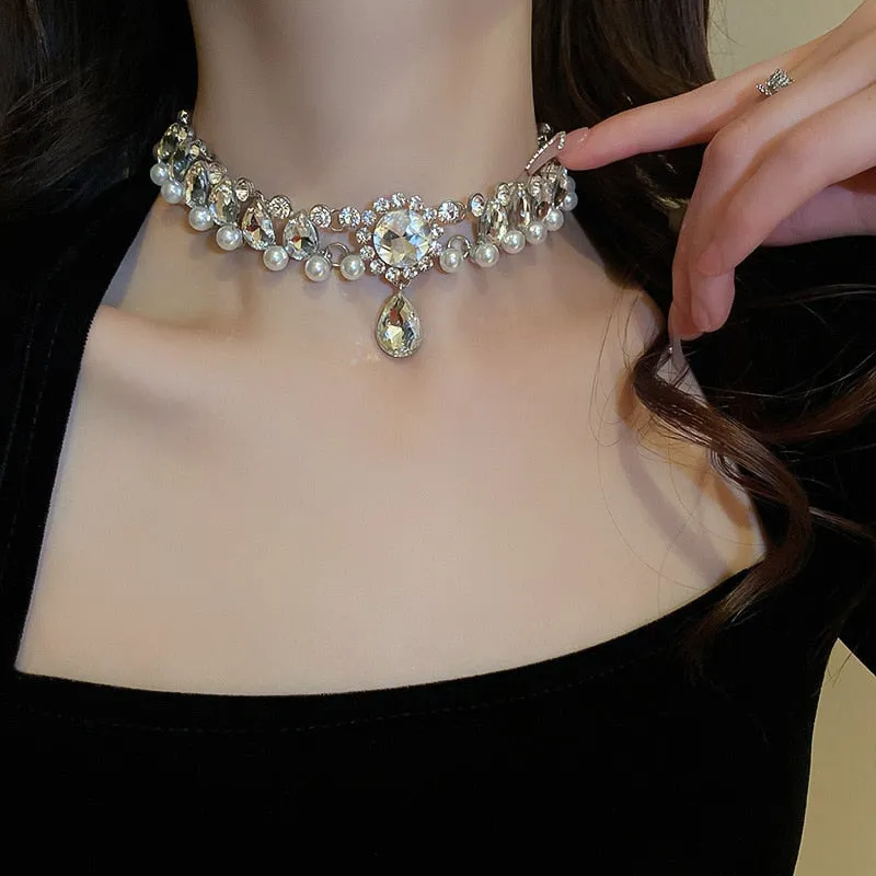 Elegant Crystal Simulated Pearl Choker Necklace