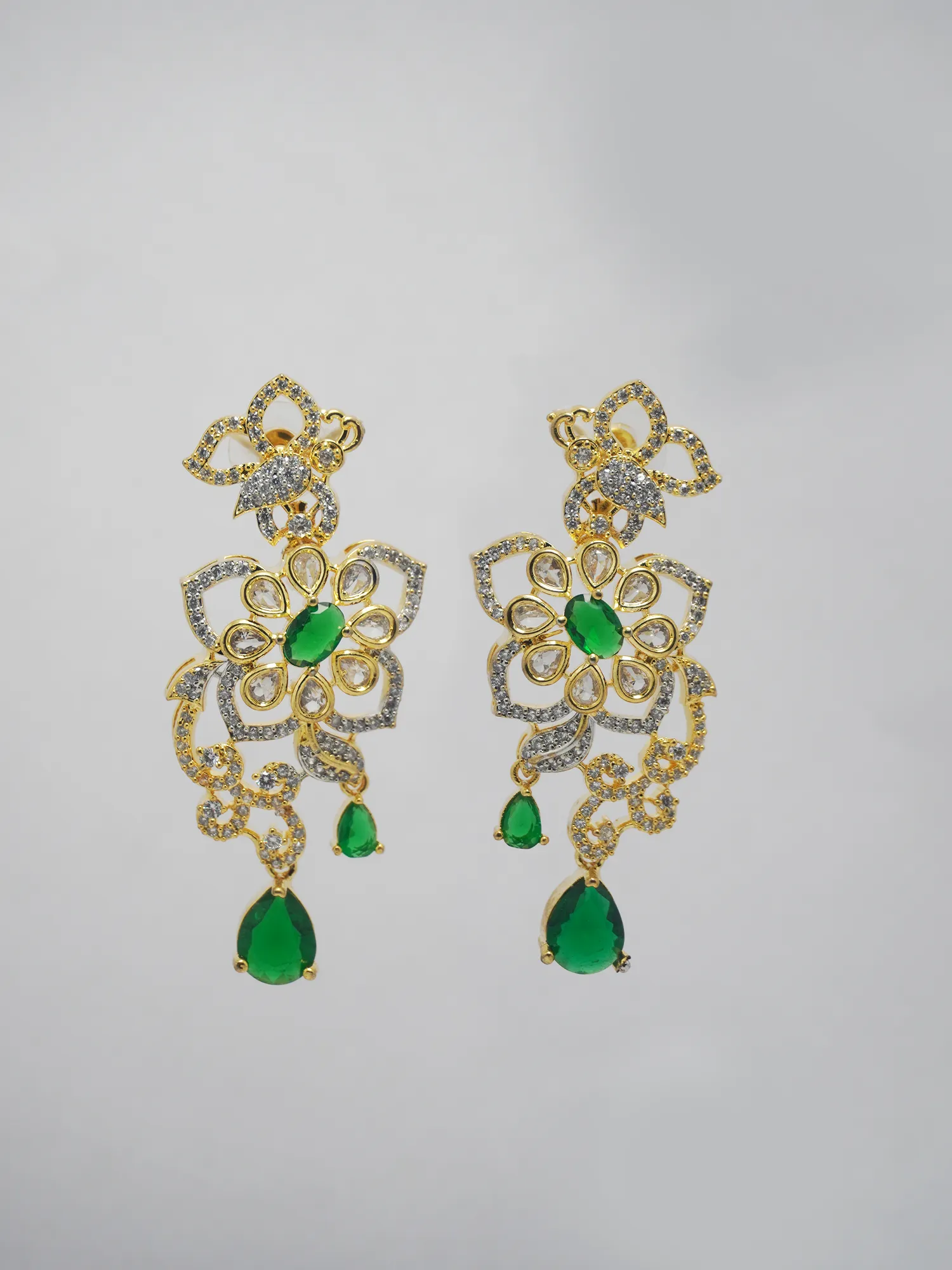 Elegant Gold Plated Floral Green Necklace and Earrings Set