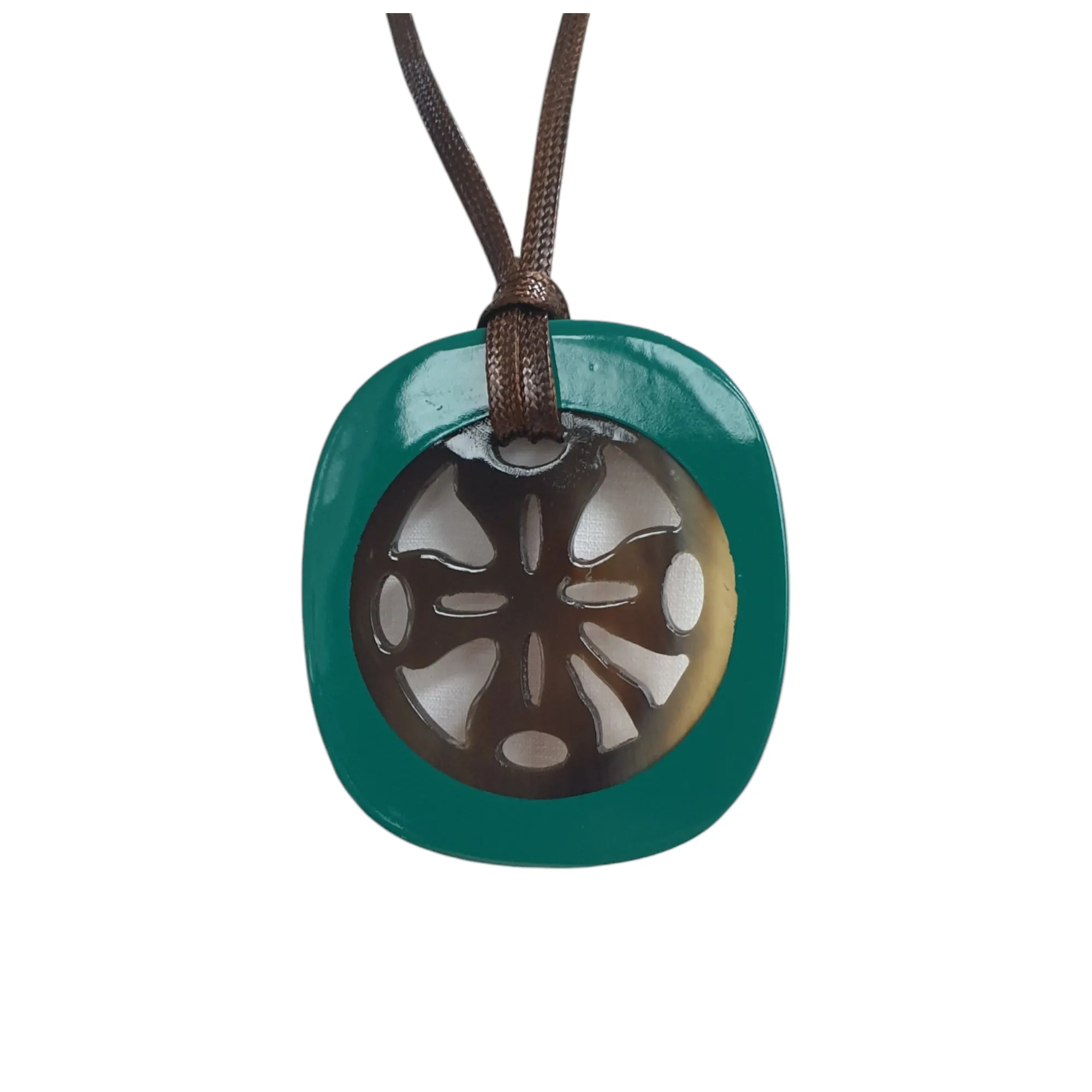 Elegant Handmade Pendant J17879, Product from Vietnam