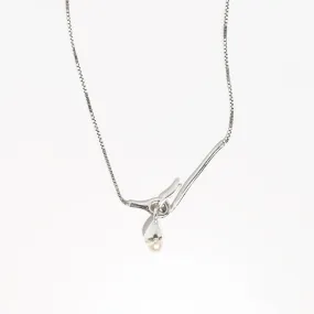 Elegant Silver Plated Pearl Necklace