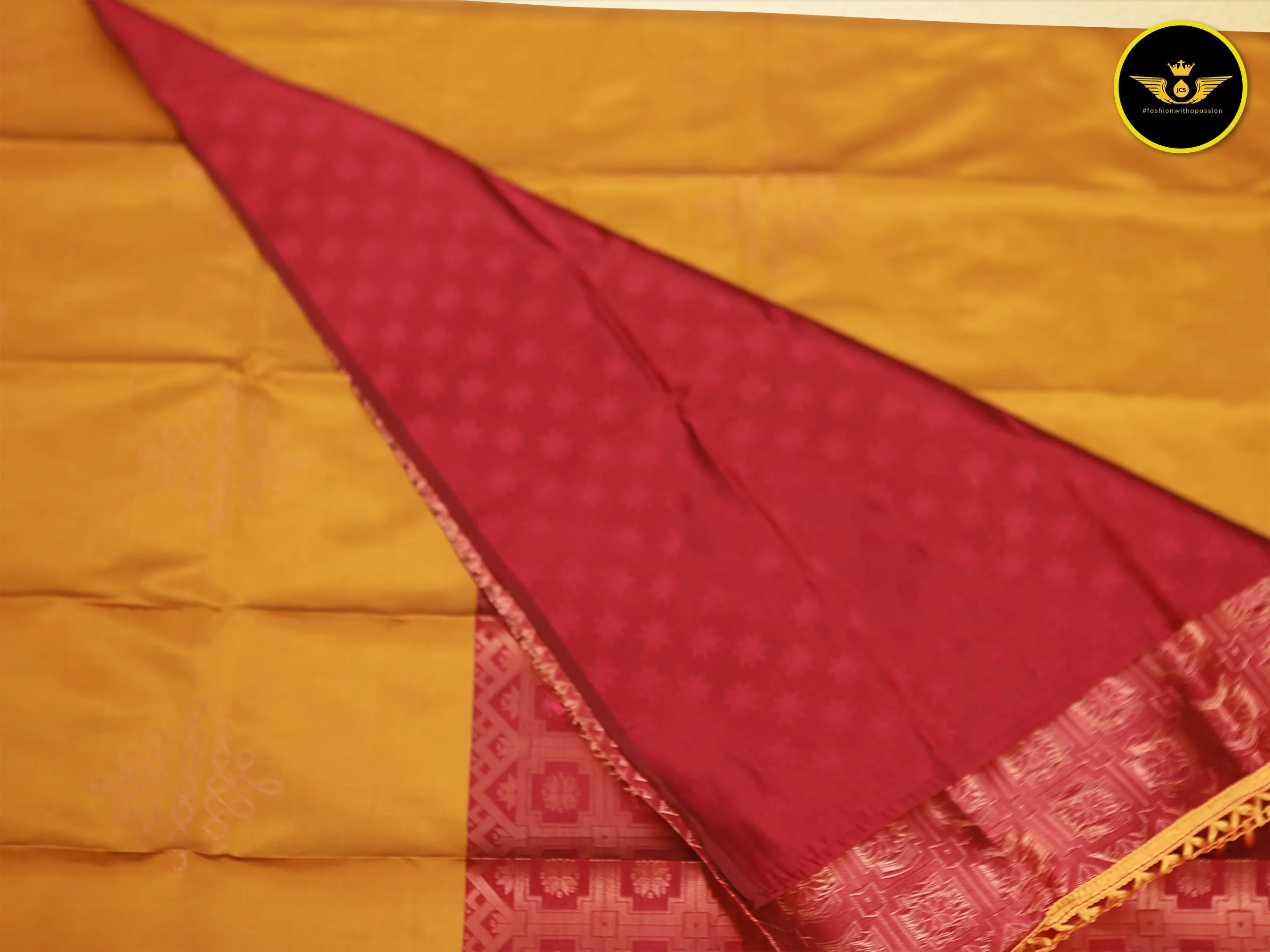 Kolam Design Rangoli Art Silk Saree: Lightweight & Comfortable