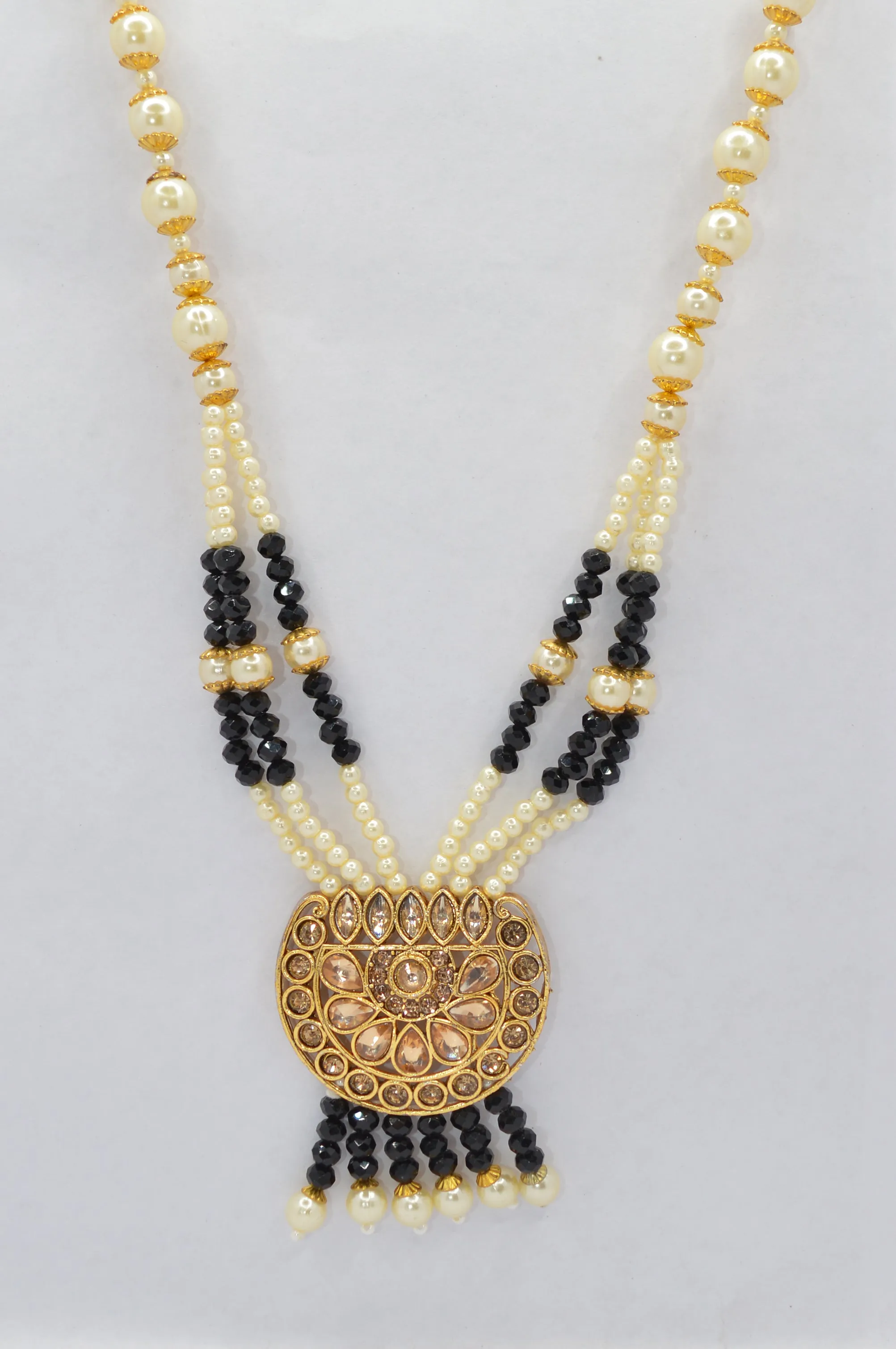 Kundan Stone Pearl Necklace Set