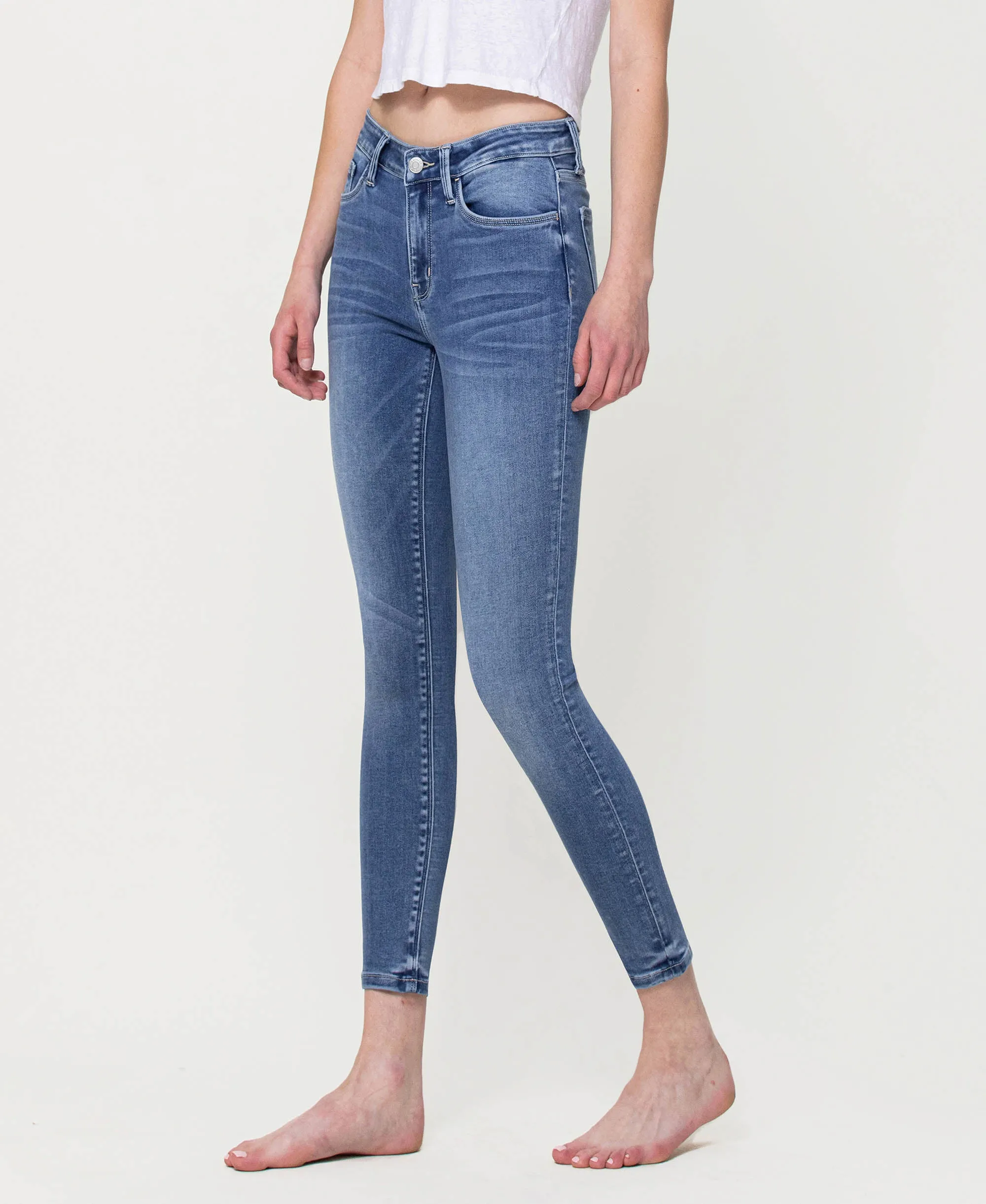 Movie - Mid Rise Super Soft Crop Skinny