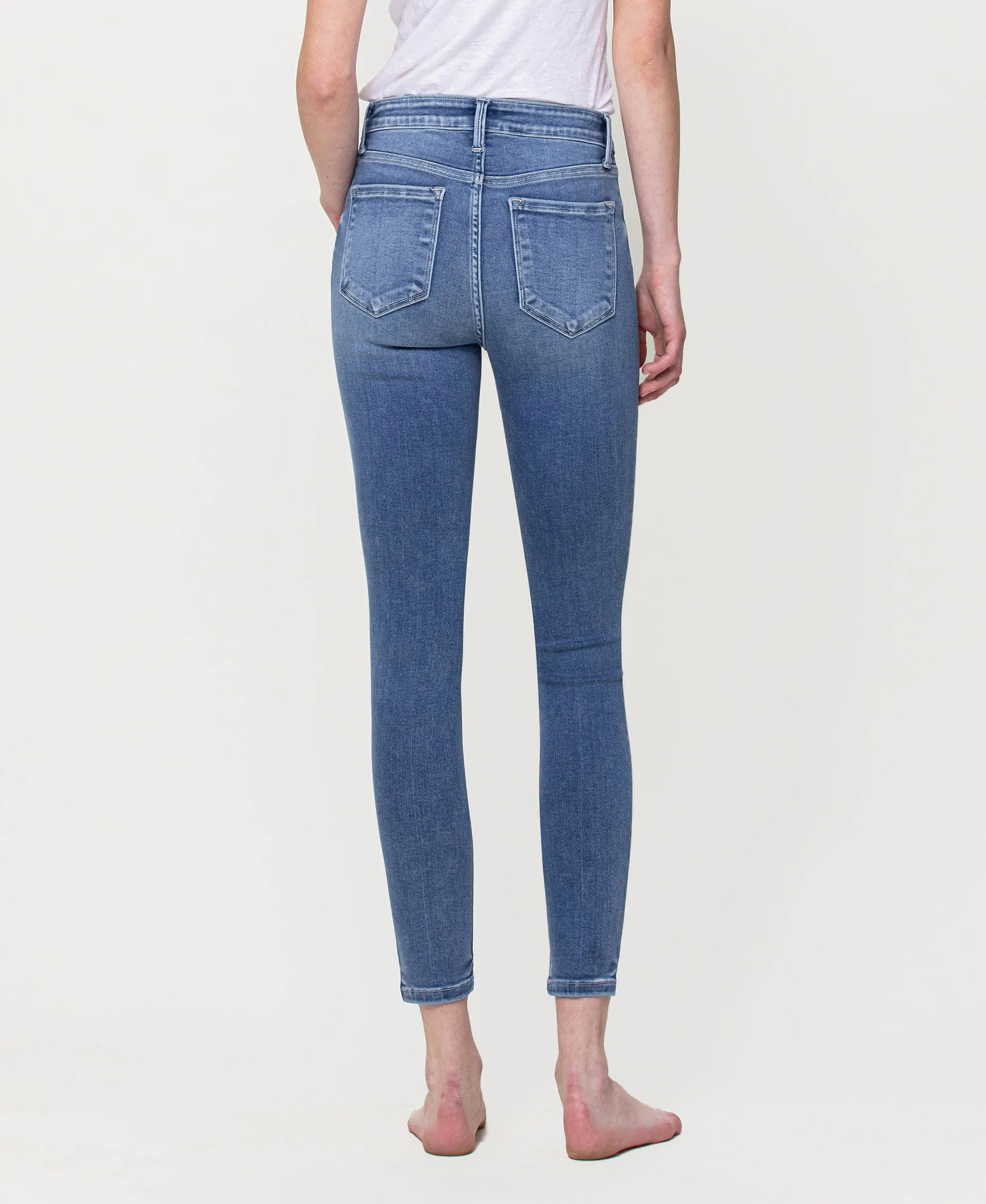 Movie - Mid Rise Super Soft Crop Skinny