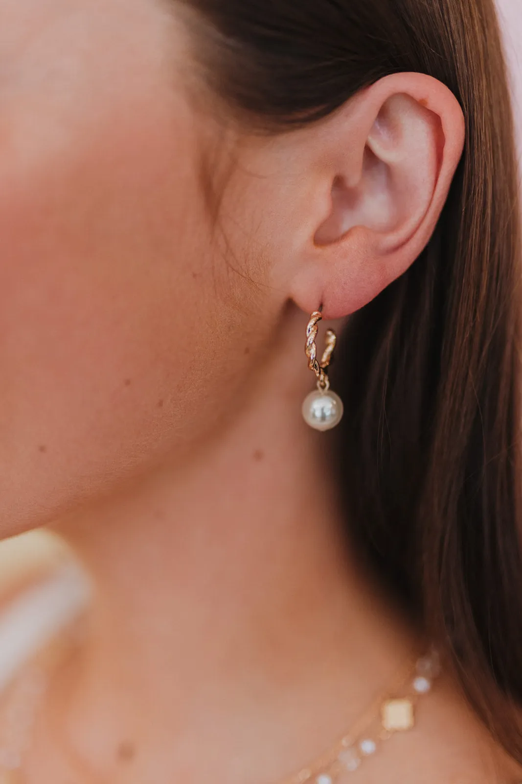 Pearl Twist Hoop Earring