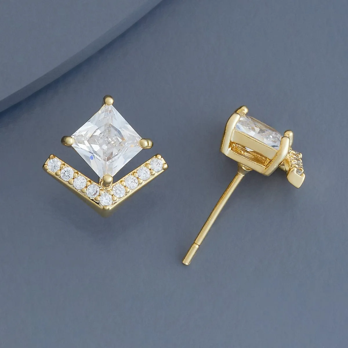 Trendy Earring 178897